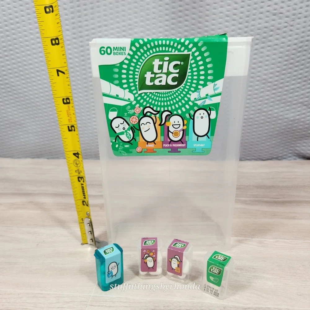 The Unbranded Brand tac each sealed